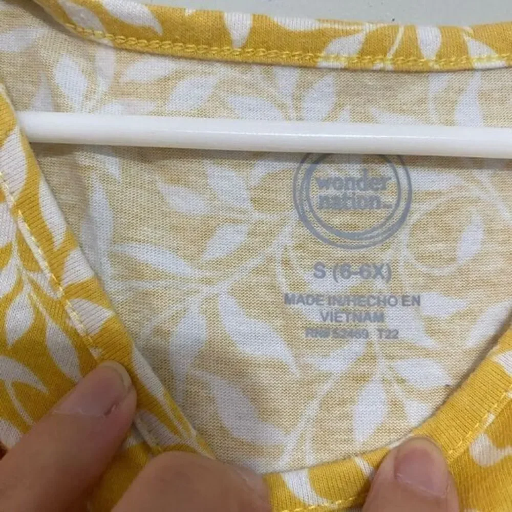 Girls yellow and white sleeveless dress‎ size small
